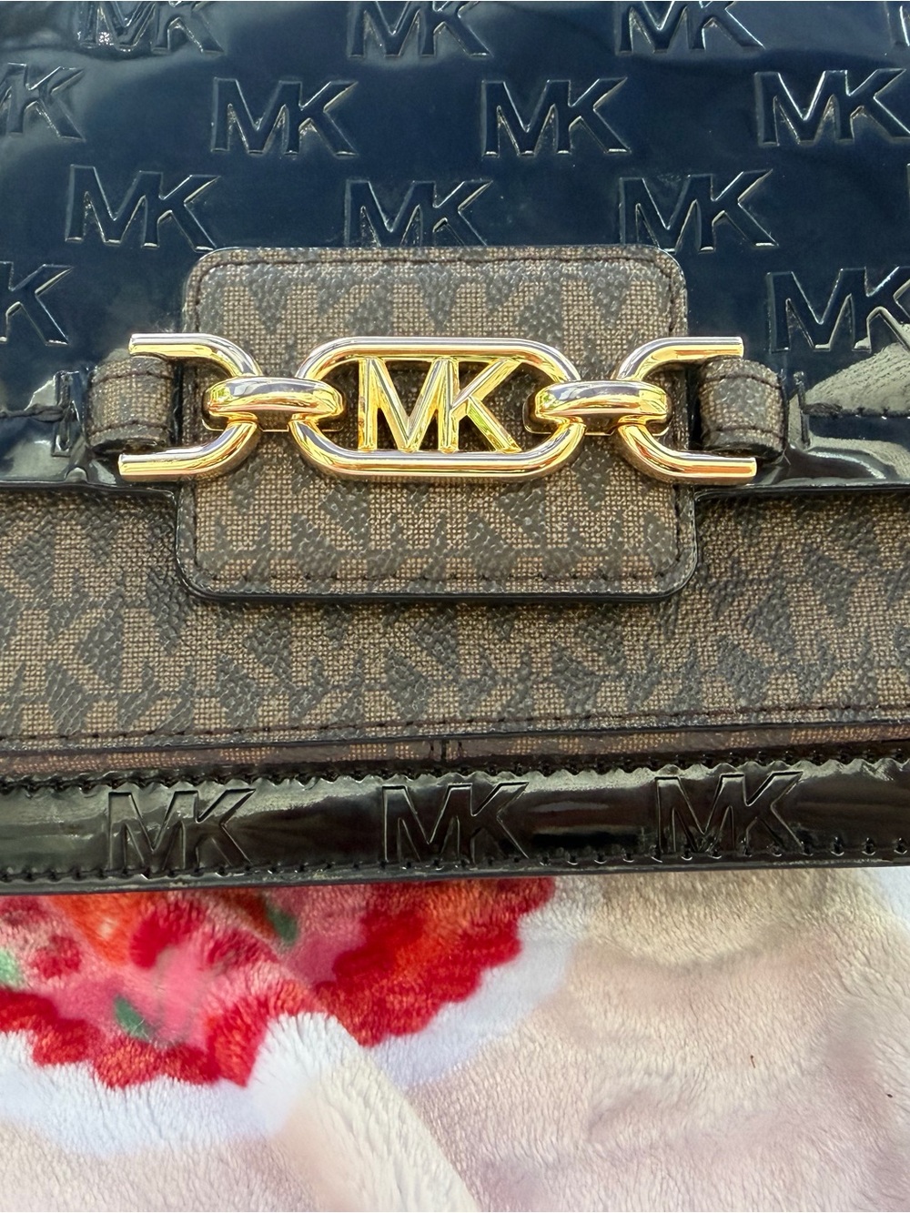 Michael Kors Black Glossy Large Heather Shoulder or Crossbody - Picture 11 of 11